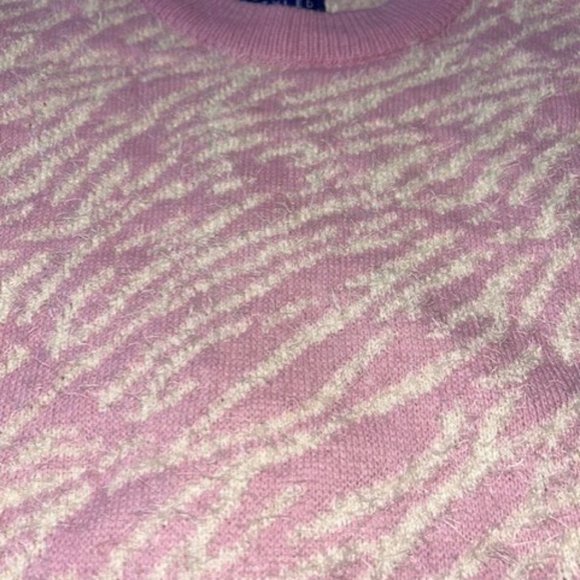 Simply Styled Women's Colorblock Pullover Sweater Zebra Pink White Size M Medium - Picture 3 of 5
